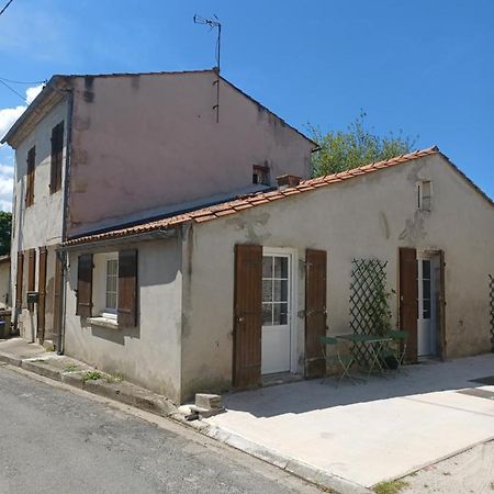 Maison De Village Entre Estuaire Et Ocean Saint-Yzans-de-Medoc Exterior photo